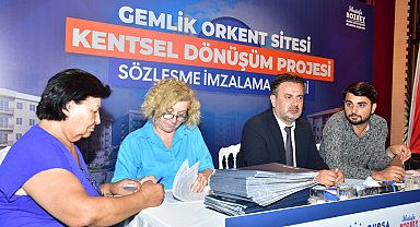 Bursa Gemlik'te hak sahiplerinden 'dönüşüm'e noter huzurunda imza