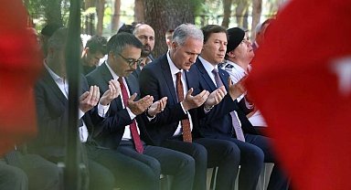 Bursa İnegöl'de 15 Temmuz şehitleri dualarla anıldı