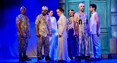 Bursa Şehir Tiyatrosu, Balıkesir Aromaterapi'de sahne aldı