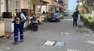 Bursa'da Gemlik Belediyesi'nden Kumla'ya yaz temizliği desteği