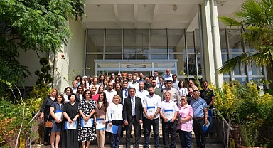 BUÜ’de başarılı akademisyenler ödüllendiriliyor