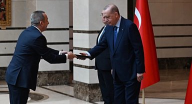 Büyükelçilerden Cumhurbaşkanı Erdoğan'a güven mektubu... Külliye'de diplomatik görüşmeler