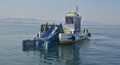 Büyükşehir’den deniz temizliği