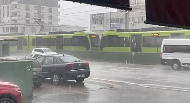 Çarşamba Günü Gök Gürültülü Sağanak Geliyor
