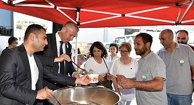 Çiğli Belediyesi Muharrem Ayı'nda aşure etkinliği düzenledi