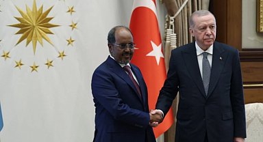 Cumhurbaşkanı Erdoğan Somalili mevkidaşı ile Külliye'de buluştu