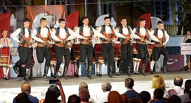 Dünya kültürleri Denizli'nin ilçelerinde sahne alıyor