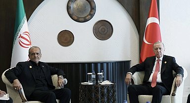 Erdoğan, İranlı mevkidaşı ile Azerbaycan'da görüştü