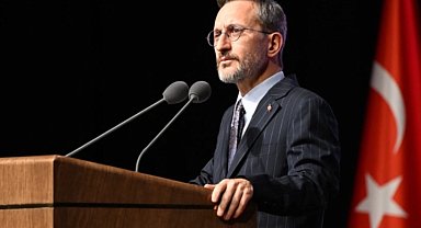 Fahrettin Altun'dan Özel'e 'Sokak vesayeti dilini reddediyoruz' tepkisi!