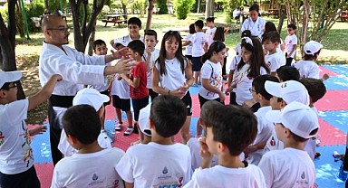 İBB'DEN ÇOCUKLARA ÜCRETSİZ YAZ OKULU