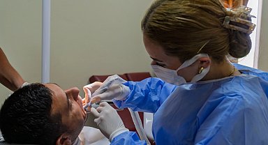 İzmir Büyükşehir'den diş sağlığına tam destek