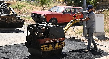 İzmir Karabağlar'da yol onarımları hız kesmiyor