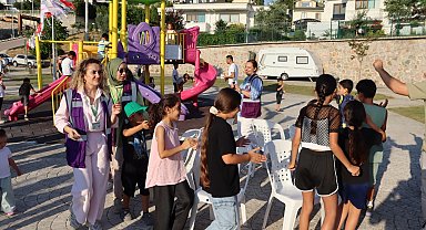 İzmit Tüysüzler'de çocuklar eğlenceye doydu