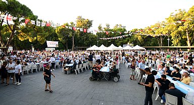 Kardeşlik ve dayanışma rüzgarları Bornova'da esecek