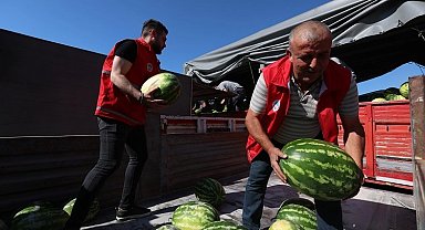 Kayseri Büyükşehir'den yaz sıcağında serinleten destek