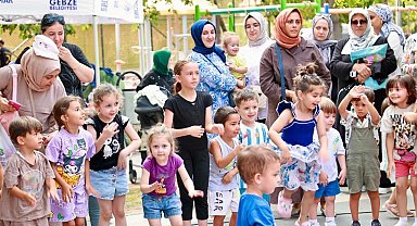 Kocaeli Gebze'de etkinliğinde minikler doyasıya eğlendi