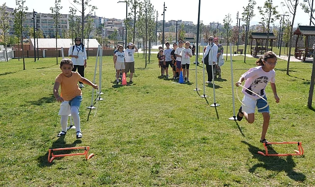 Kocaeli'de çocuklar geleneksel oyunlarla buluştu