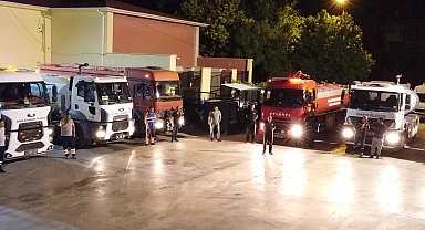 Konya'dan Antakya'ya destek! İtfaiye ekipleri gece yola çıktı