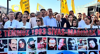 Madımak Katliamı Unutulmadı 