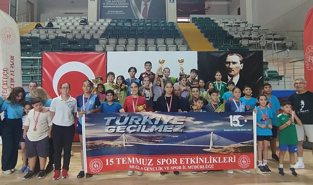 Muğla Büyükşehir'in genç raketleri turnuvaya damga vurdu