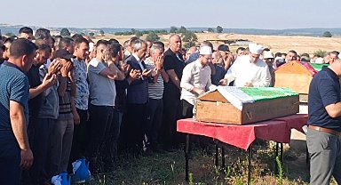 Ölüme birlikte gittiler... Oskan çifti gözyaşlarıyla uğurlandı