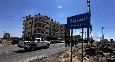 Suriye'de Sokağa Çıkma Yasağı İlan Edildi