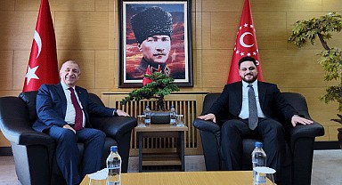 Ümit Özdağ, Hüseyin Baş'ı ziyaret etti