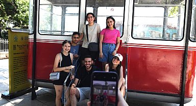 Yabancı öğrenciler sosyal medyadan Bursa Osmangazi'yi tanıtacak