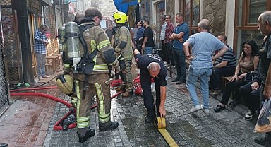Yangında Mahsur Kaldı Vücudu Ağır Yandı