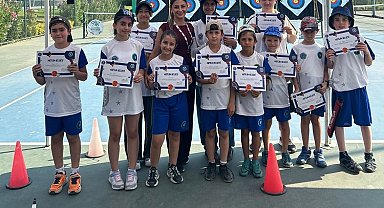 Yaz Spor Okulları'nda çocuklar sertifikalarına kavuştu