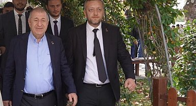 Zafer Partisi Bursa'da Leman karikatürüne ve Atatürk hakaretlerine tepki