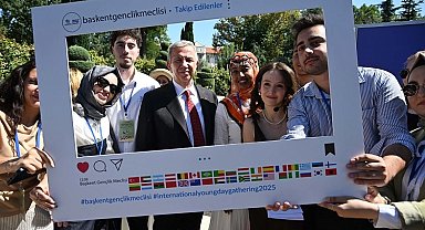 ABB Başkanı Mansur Yavaş Gençlik Buluşması'na katıldı