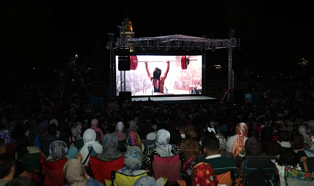 Açık havada sinema keyfi