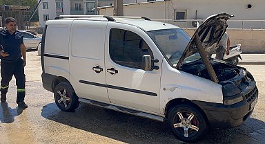 Adıyaman'da otomobil alev aldı: Beton mikseri sürücüsünden ilk müdahale