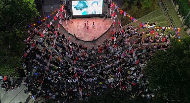 Ankara Keçiörenliler açık havada sinemanın keyfini çıkardı