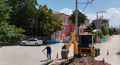 Antalya'da 50 yıllık eski borular yenilendi