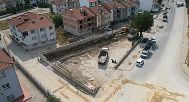 Atıl Vaziyetteki Boş Alan Otoparka Dönüşüyor