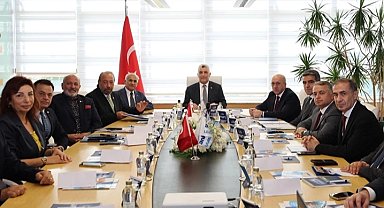 Bakan Bolat'tan Ankara Lojistik Üssü'nde stratejik buluşma