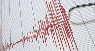 Balıkesir'de şiddetli deprem
