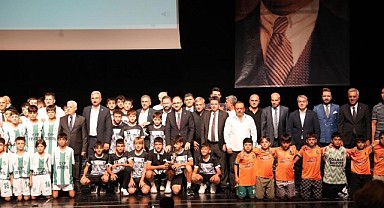 Belediyespor'dan 3 Kupa Birden