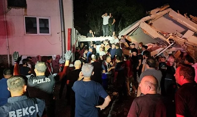 Bilecik AFAD ekibi Balıkesir Sındırgı'da