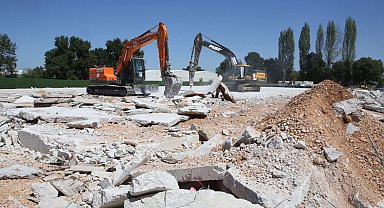 Bursa Nilüfer'de kaçak yapılara temelden müdahale