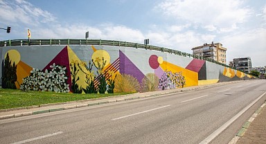 Bursa’nın turizm haritası duvarlarda canlanıyor