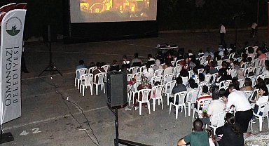 Bursa Osmangazi'de yaz akşamlarına sinema keyfi