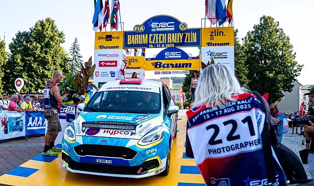 Bursa Osmangazi'nin gururu engelli kadın ralliciden Avrupa'da tarihi başarı