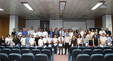 BUÜ'de başarılı akademisyenler ödüllendiriliyor