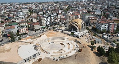Çayırova Kent Meydanı'nda çalışmalar tam gaz