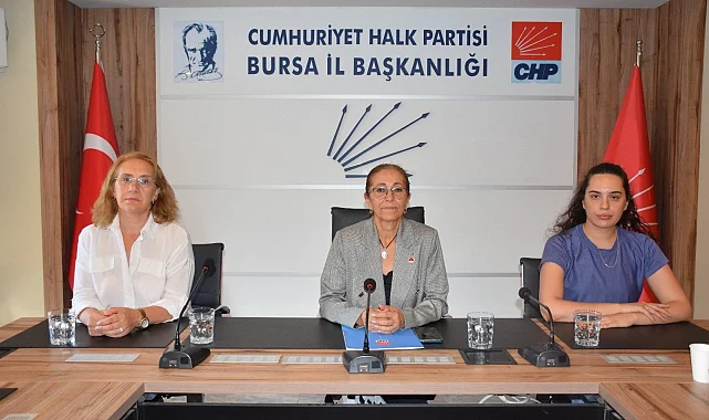 CHP Bursa İl Kadın Kolları'ndan kadın cinayetlerine tepki