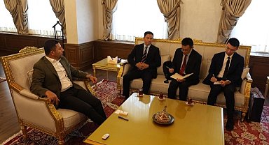 Çin Büyükelçiliği heyetinden Arı'ya ziyaret