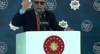Cumhurbaşkanı Erdoğan Malazgirt'te... Yönünü Ankara'ya dönen kazanır